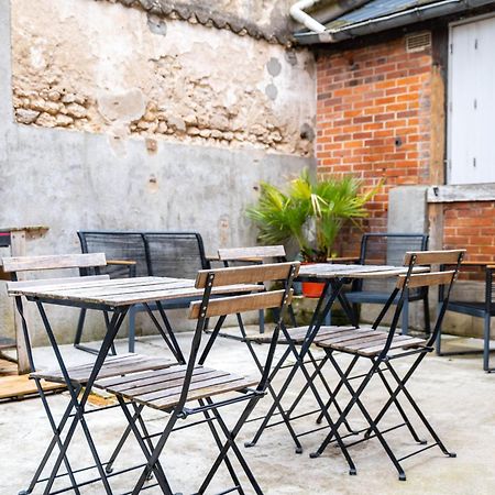 Studio Cosy Rdc, Calme Avec Cour Exterieure Saran Ngoại thất bức ảnh